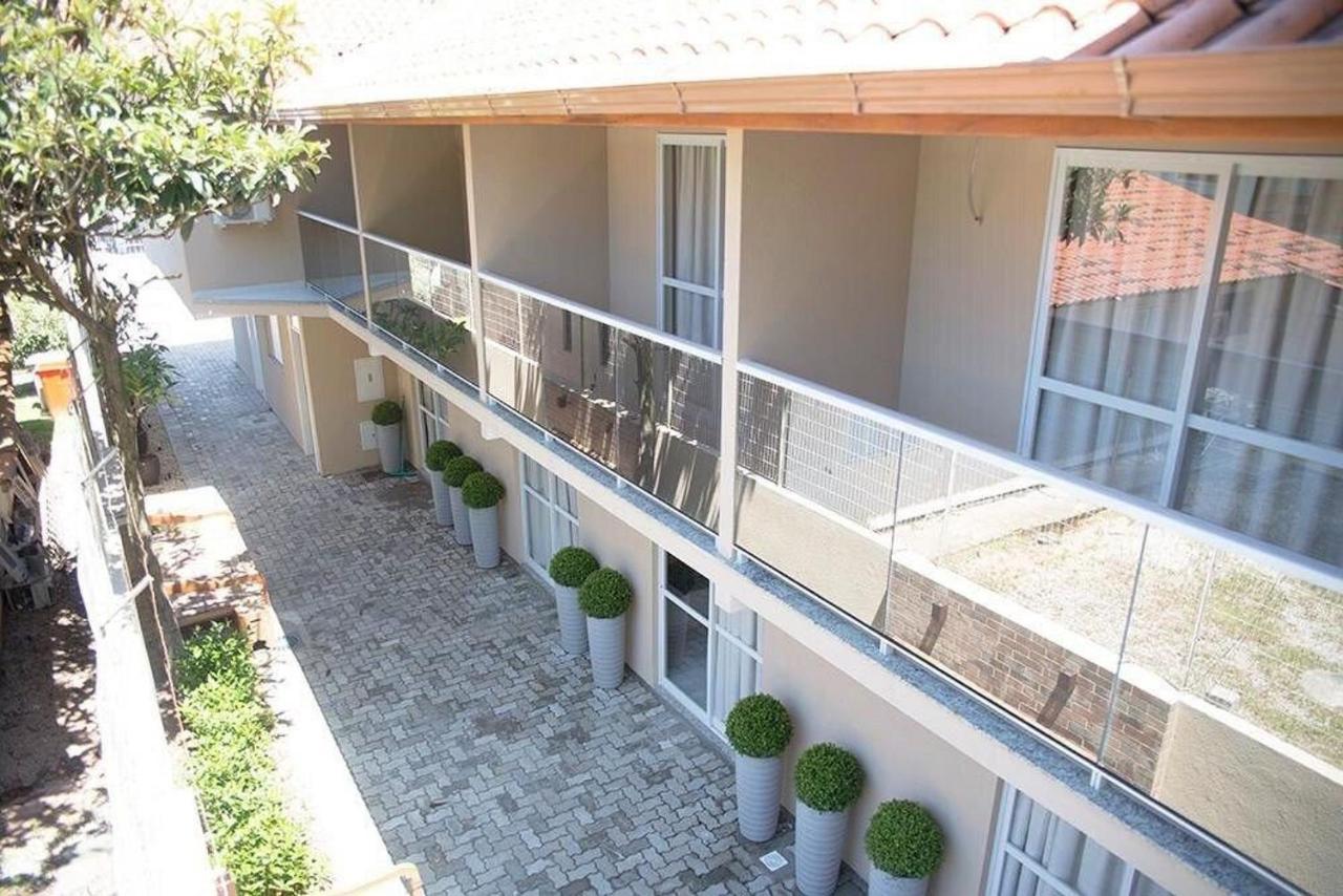 Residencial Gaivotas 17 - 1 Quartos - Apto Aconchegante A 70M Praia Dos Ingleses フロリアノポリス エクステリア 写真